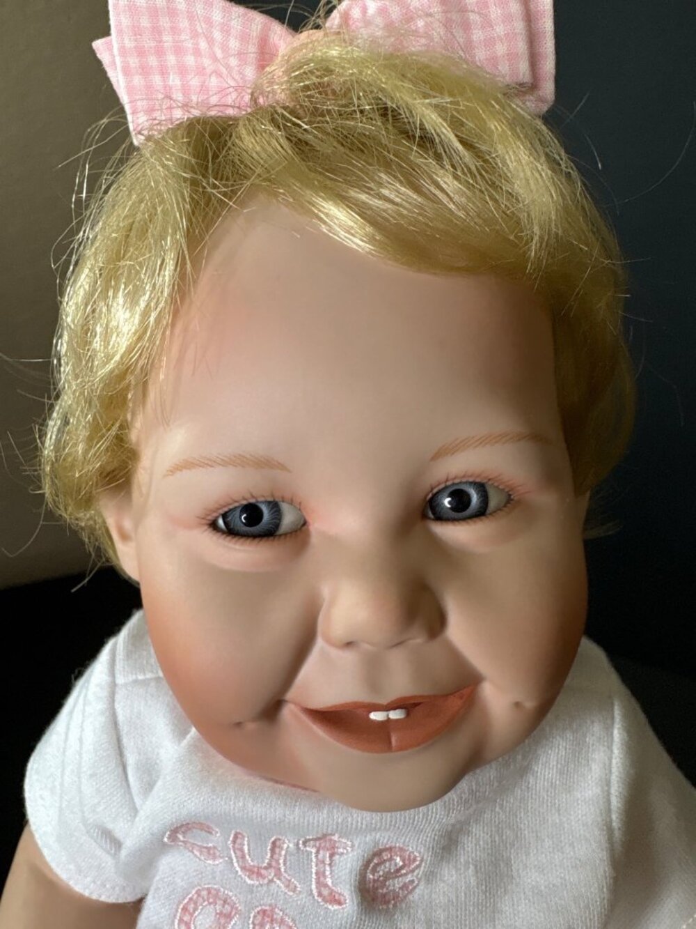 Ashton-Drake Galleries 1993 "Cute As A Button" Baby Doll Blonde Hair Pink Outfit - Picture 8 of 16